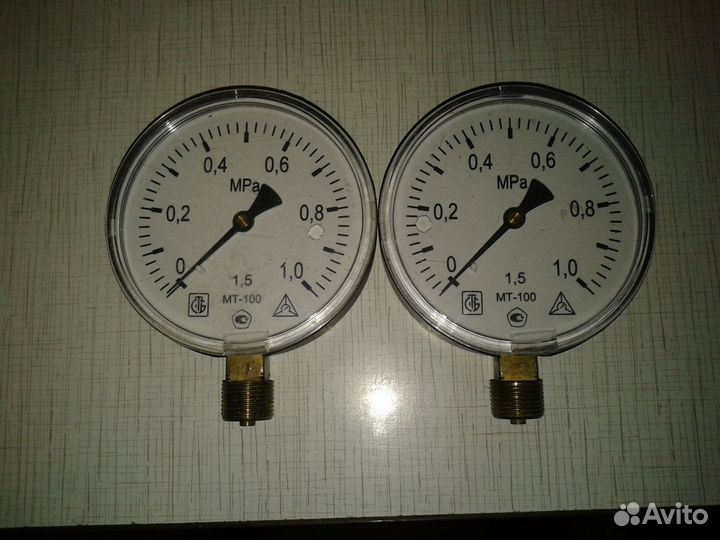 Манометр гидравлический