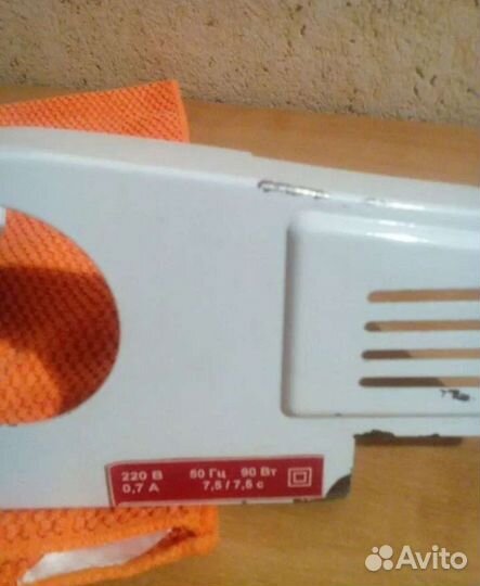 Оверлок для швейной машины