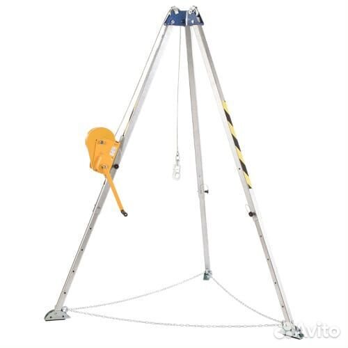 Штатив тренога