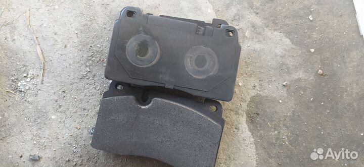 Колодки тормозные audi q5