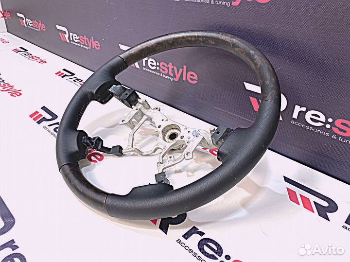 Руль Toyota Land Cruiser 200 08-15г