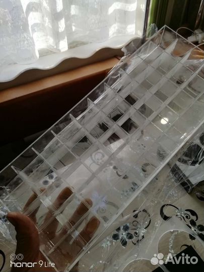 Полочки для парикмахерской