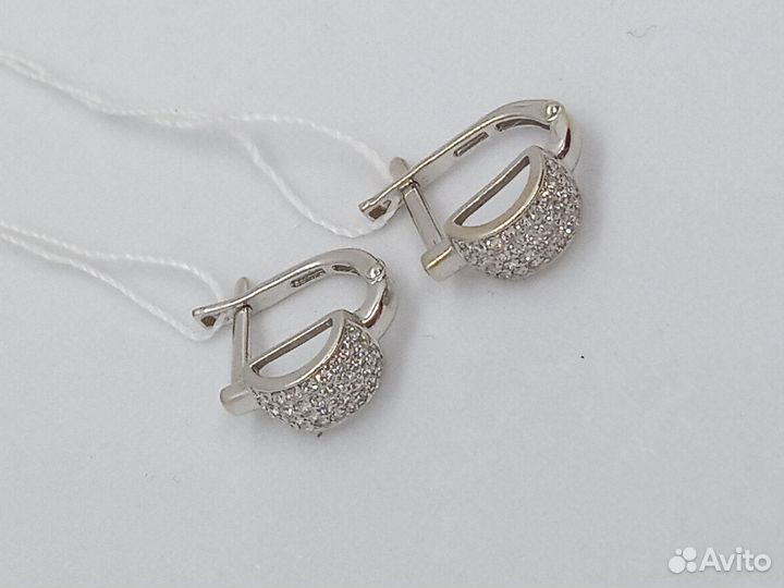 Золотые серьги с фианитом