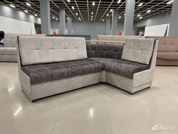 Кухонный диван