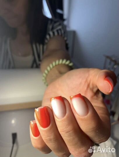 Маникюр