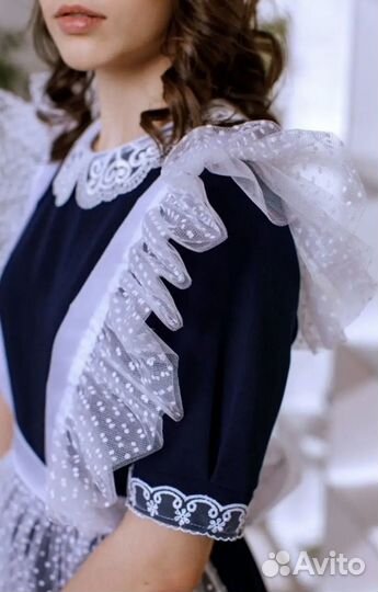 Школьный фартук б/у