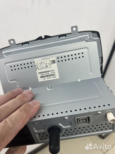 Штатная магнитола LADA vesta