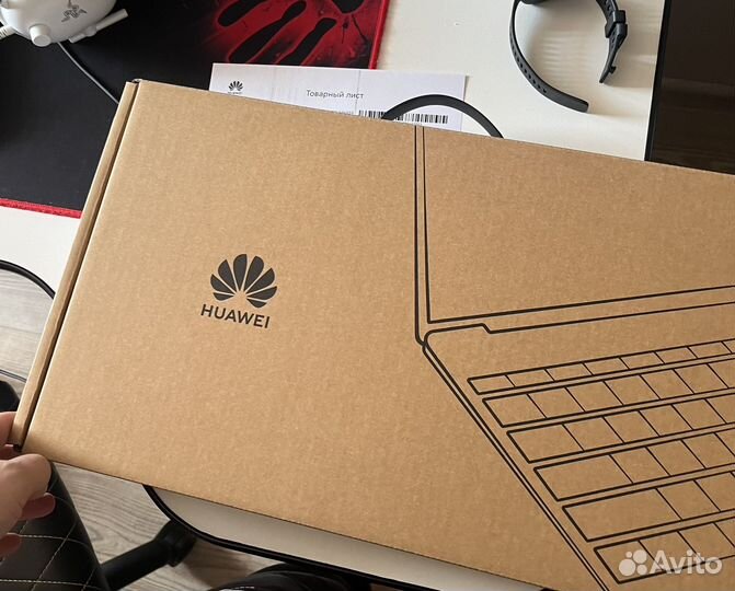 Ноутбук huawei MateBook 14 (53013PET)