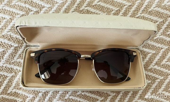 Солнцезащитные очки H.I.S