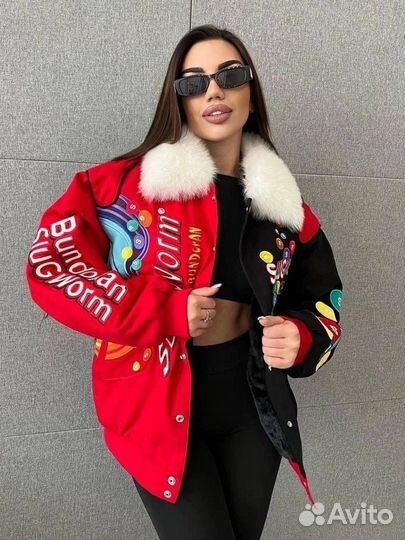 Зимний бомбер женский