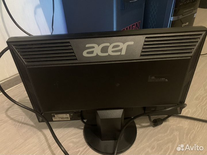 Монитор Acer V193HQL