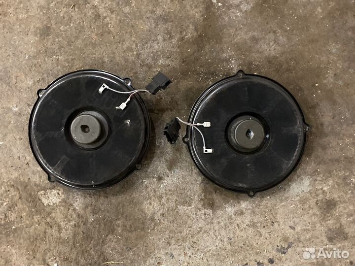 Динамики колонки Bose на Porsche cayenne