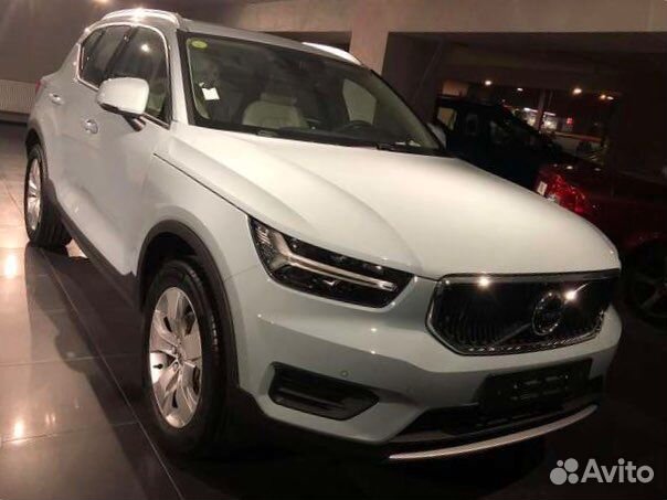 Volvo XC40 2017г по запчастям