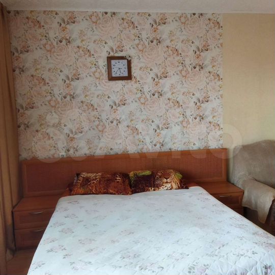 1-к. квартира, 42 м², 2/10 эт.