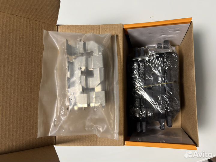 Колодки передние