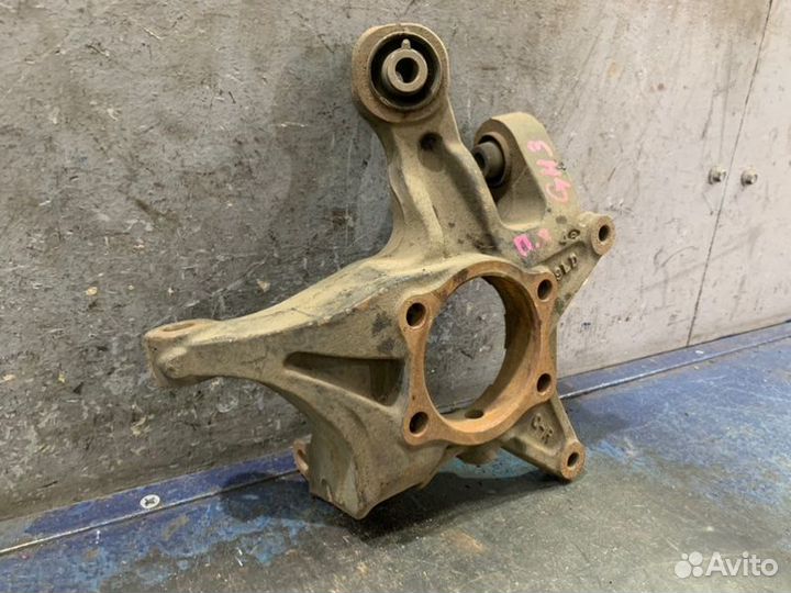 Цапфа задняя правая Subaru Impreza GH/G22