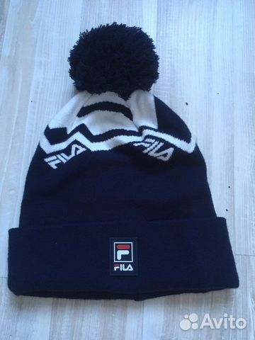 Шапка с помпоном Fila