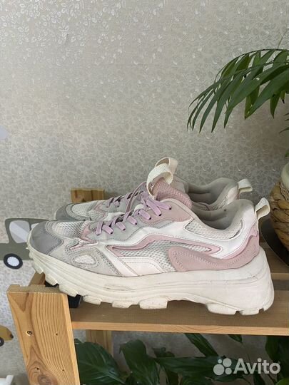 Кроссовки zara 41