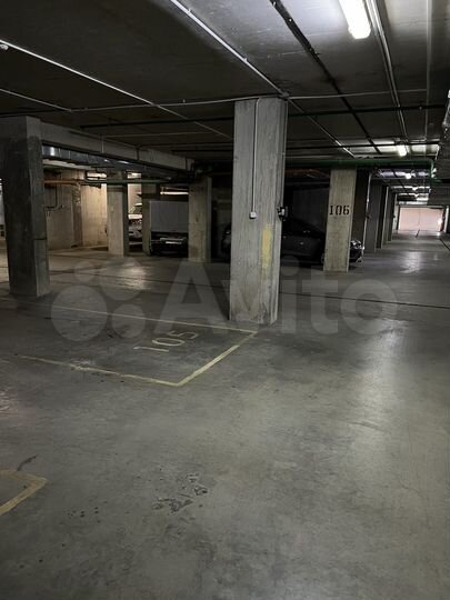 Машиноместо, 20 м²