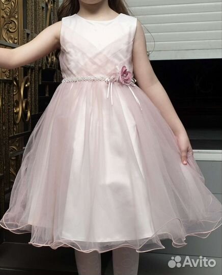 Платье нарядное