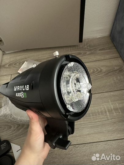 Вспышка студийная Raylab Axio III RX-300