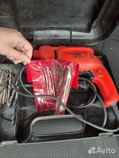 Дрель ударная Black Decker CD70CRE 710 Вт