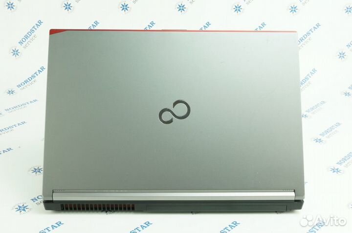 Ноутбук Fujitsu celsius H730