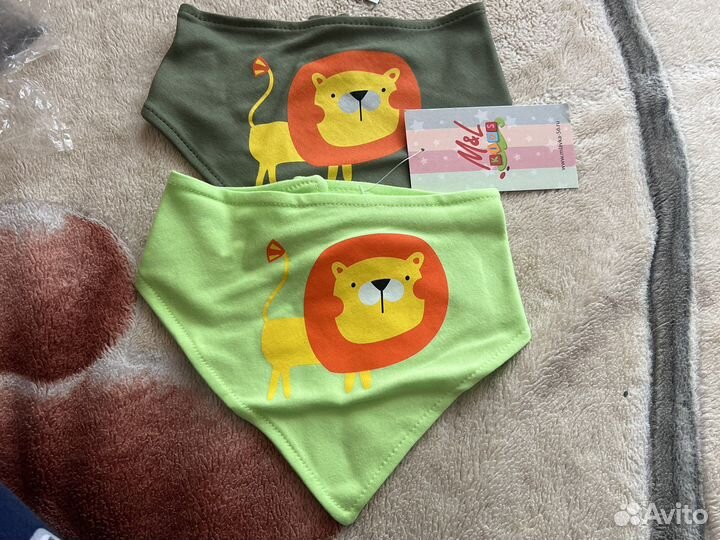 Нагрудник для кормления