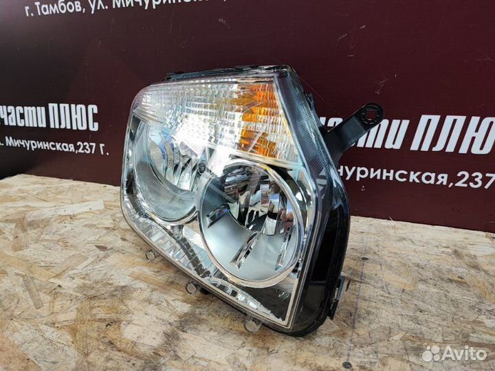 Фара передняя правая Renault Duster