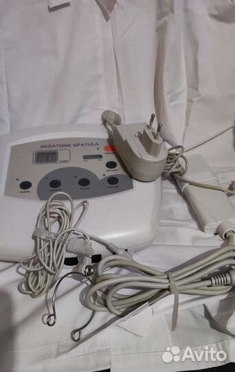 Прибор для ультразвуковой чистки лица