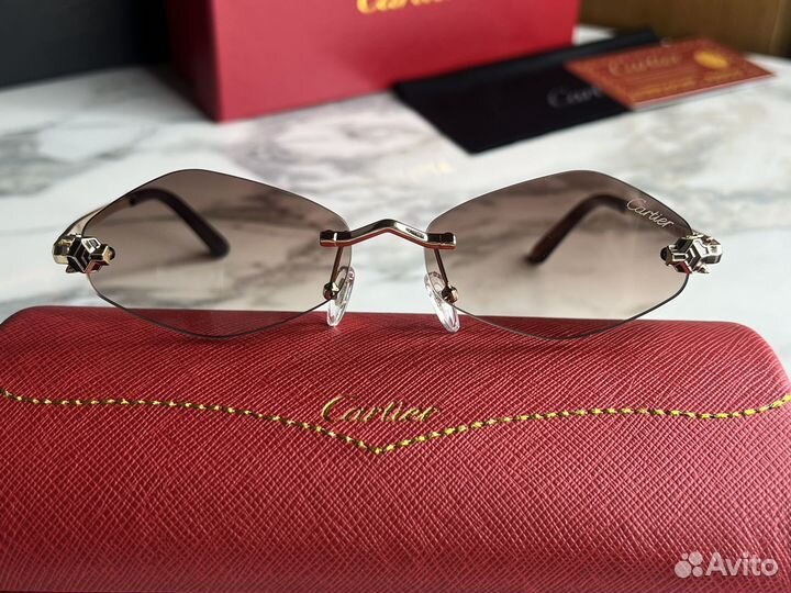 Солнцезащитные очки Cartier