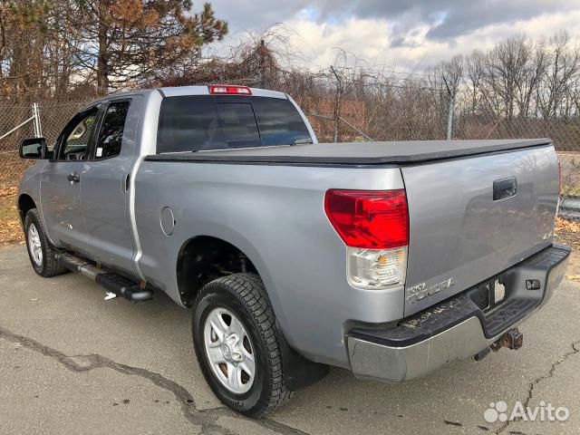 В разборе Toyota Tundra 2010год