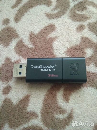 32Gb - Kingston FlashDrive Data Traveler DT100 G3