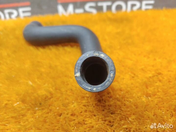 Патрубок системы охлаждения Mercedes-Benz C-Class