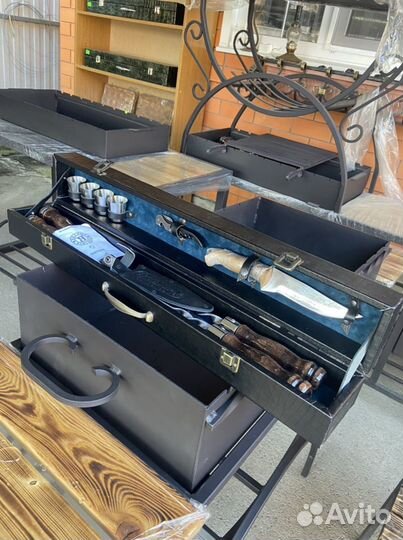 Подарочный кейс / шампура в чемодане