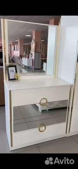 Спальная Мебель