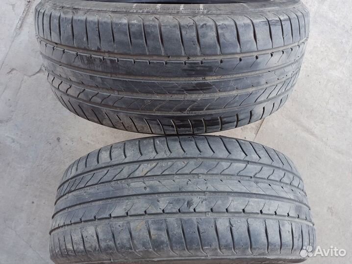 Goodyear EfficientGrip 235/55 R18