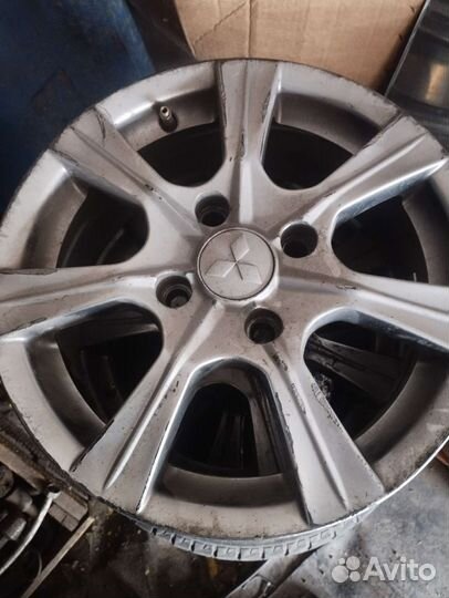 Продам диски литье 4 шт