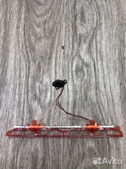 Стоп-сигнал крышки багажника задний Mercedes