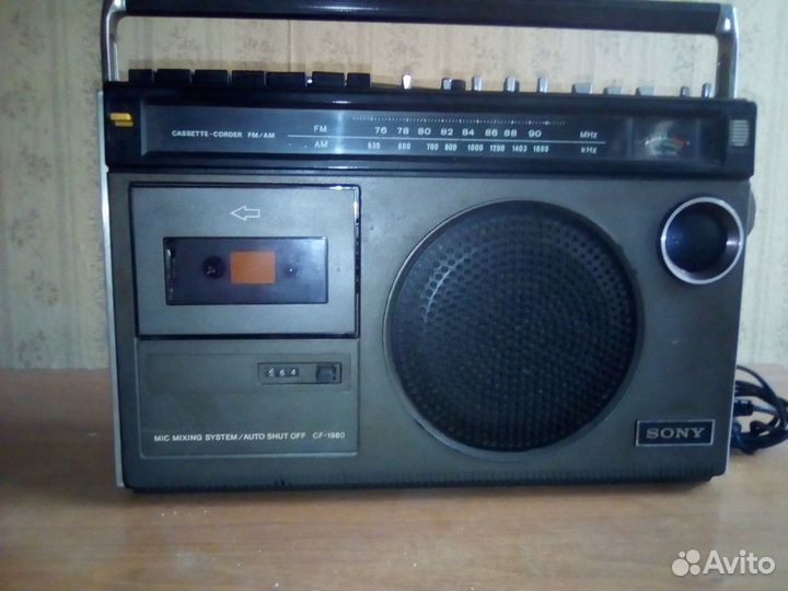 Магнитола sony cf-1980