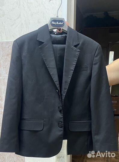 Школьный костюм для мальчика 128 черный