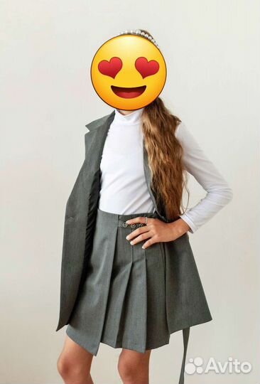 Костюм тройка школьный на девочку 146 см