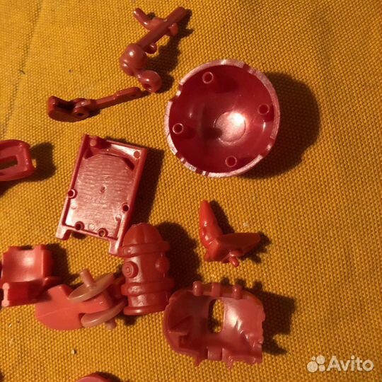 Лом части от киндера