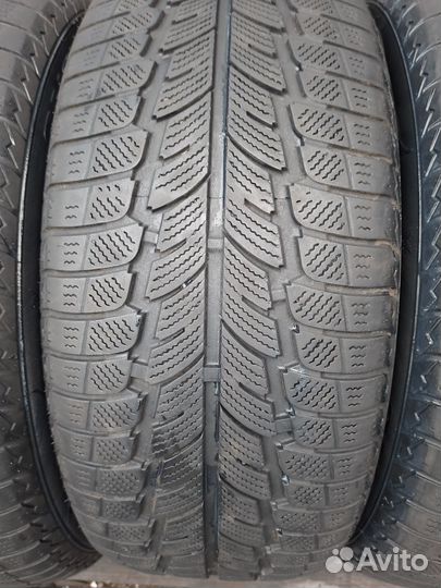 Powertrac Snowtour 205/55 R16