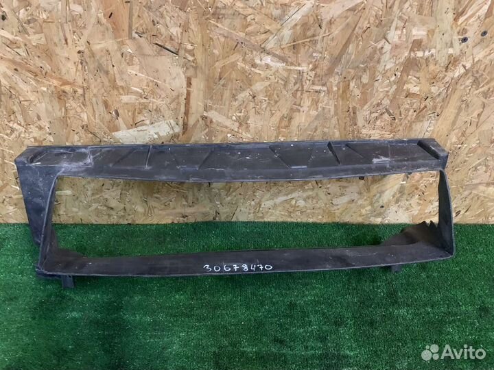 Воздуховод радиатора volvo C30 C70 S40 V50