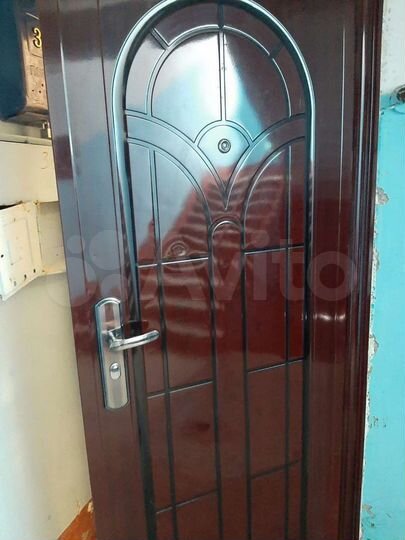 2-к. квартира, 43 м², 1/3 эт.