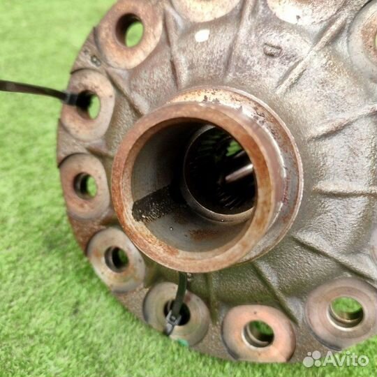 Главная пара заднего редуктора Suzuki Grand