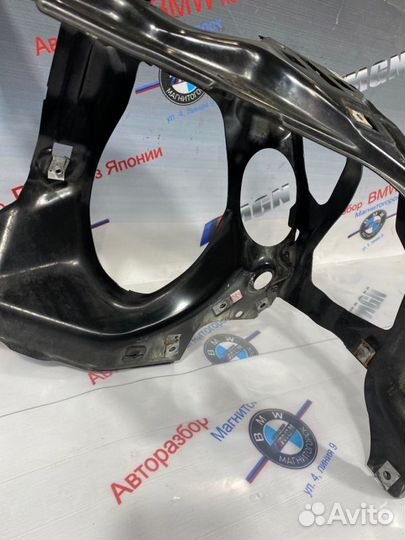 Крепление фары правое Bmw 7 E66 N62B44 2002