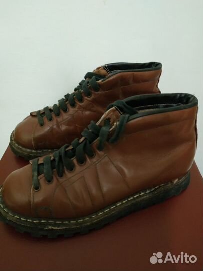 Походные ботинки (ретро)