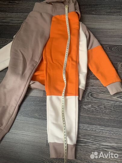 Костюм детский новый